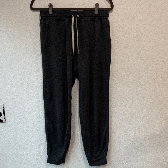 Vuori Pants - Vuori Women's Heathered Gray Jogger Elastic Waist Performance Activewear Comfy S